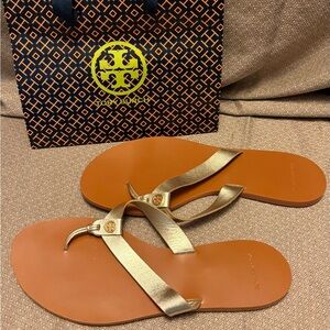 Tory Burch Leather Metallic Gold Thong Sandals